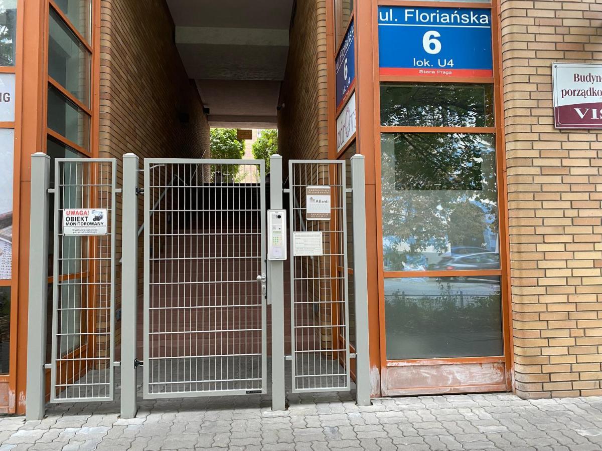 Komfortowy Apartament Na Florianskiej, Park Praski, Dw Wilenski,W Odleglosci Spaceru Od Starego Miasta, Milo Widziec Gosci Ze Zwierzetami Warszawa Eksteriør bilde