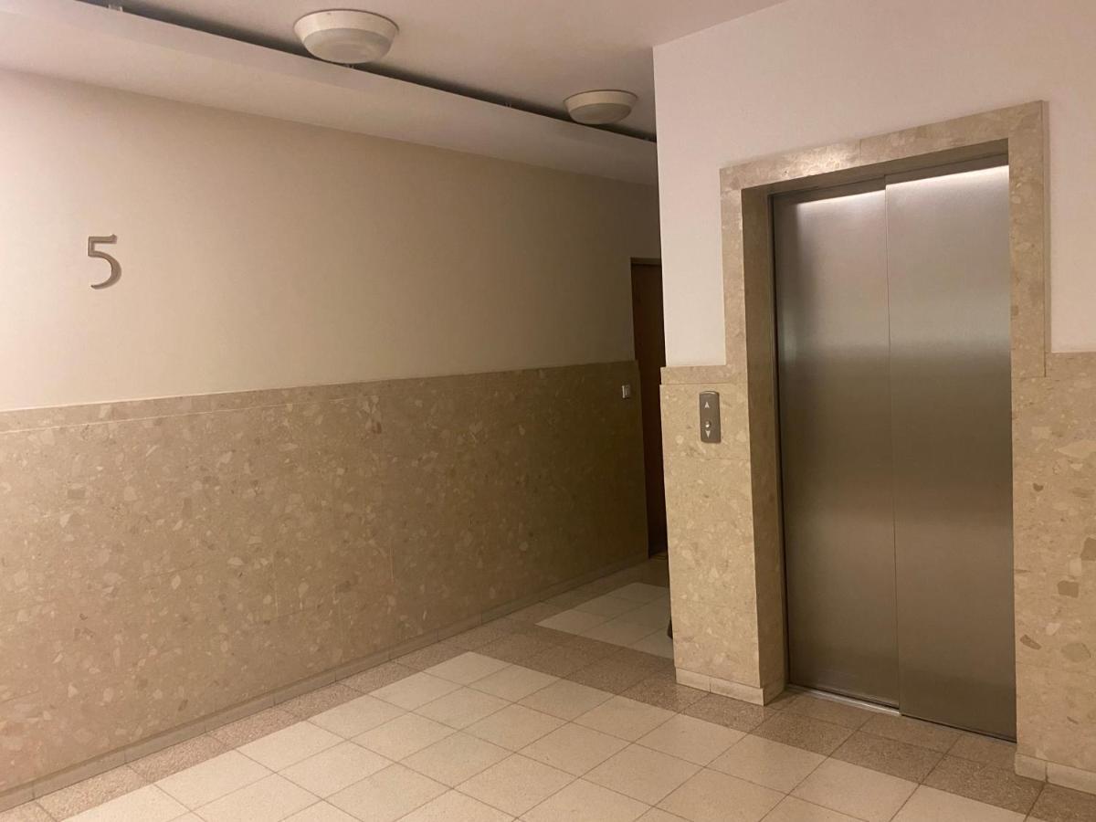 Komfortowy Apartament Na Florianskiej, Park Praski, Dw Wilenski,W Odleglosci Spaceru Od Starego Miasta, Milo Widziec Gosci Ze Zwierzetami Warszawa Eksteriør bilde