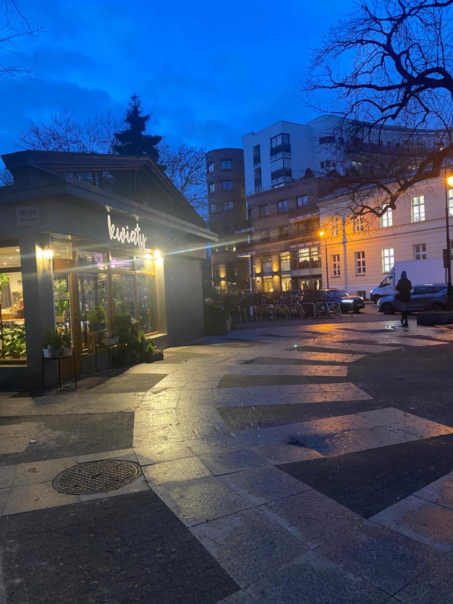 Komfortowy Apartament Na Florianskiej, Park Praski, Dw Wilenski,W Odleglosci Spaceru Od Starego Miasta, Milo Widziec Gosci Ze Zwierzetami Warszawa Eksteriør bilde